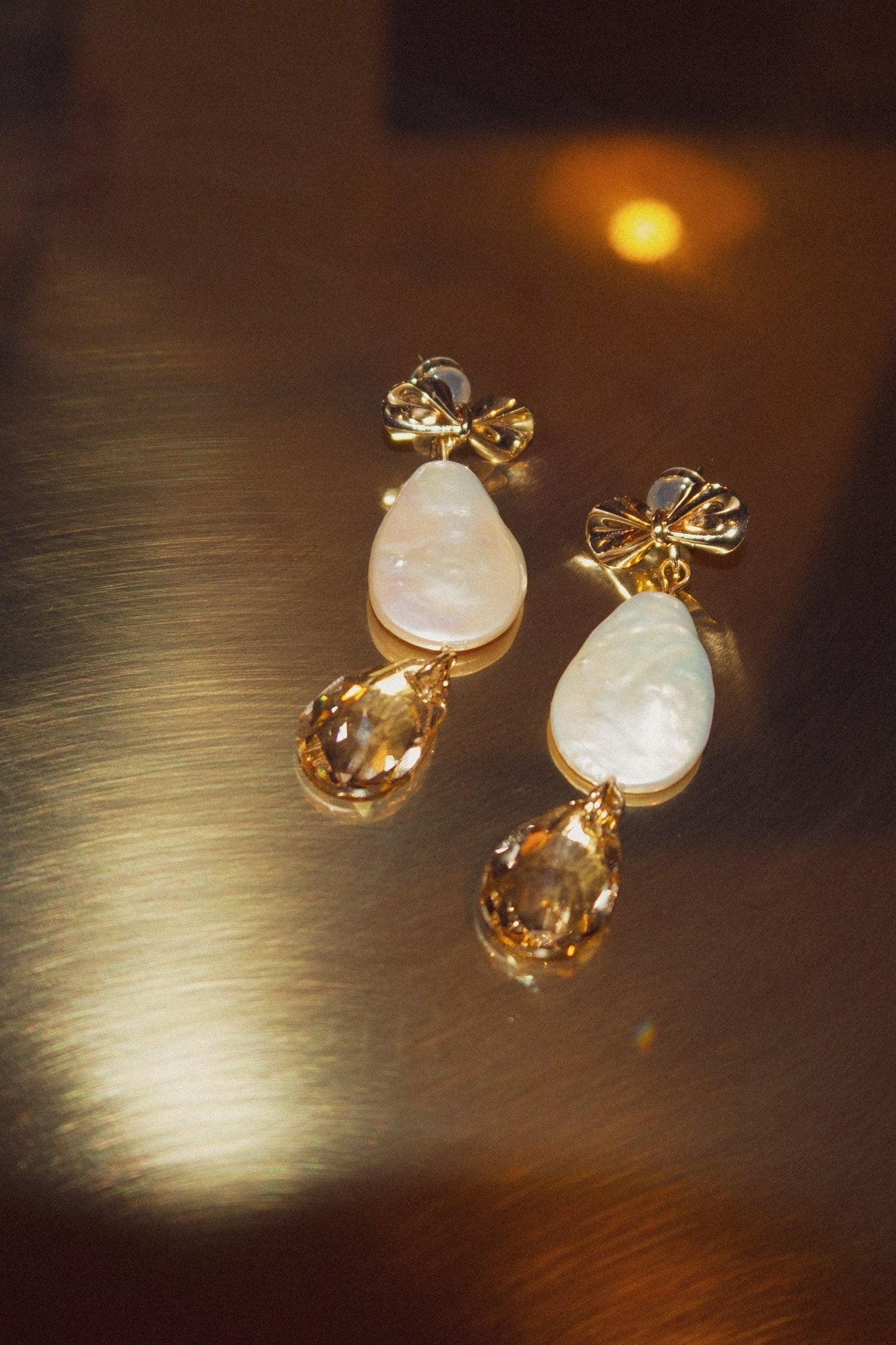 Flo Earrings – statement pearl drop wedding earrings