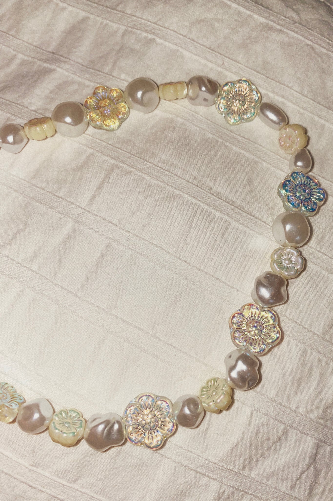 Delicate Sorbet Necklace featuring pearls and Czech glass flowers – sustainable handmade jewellery