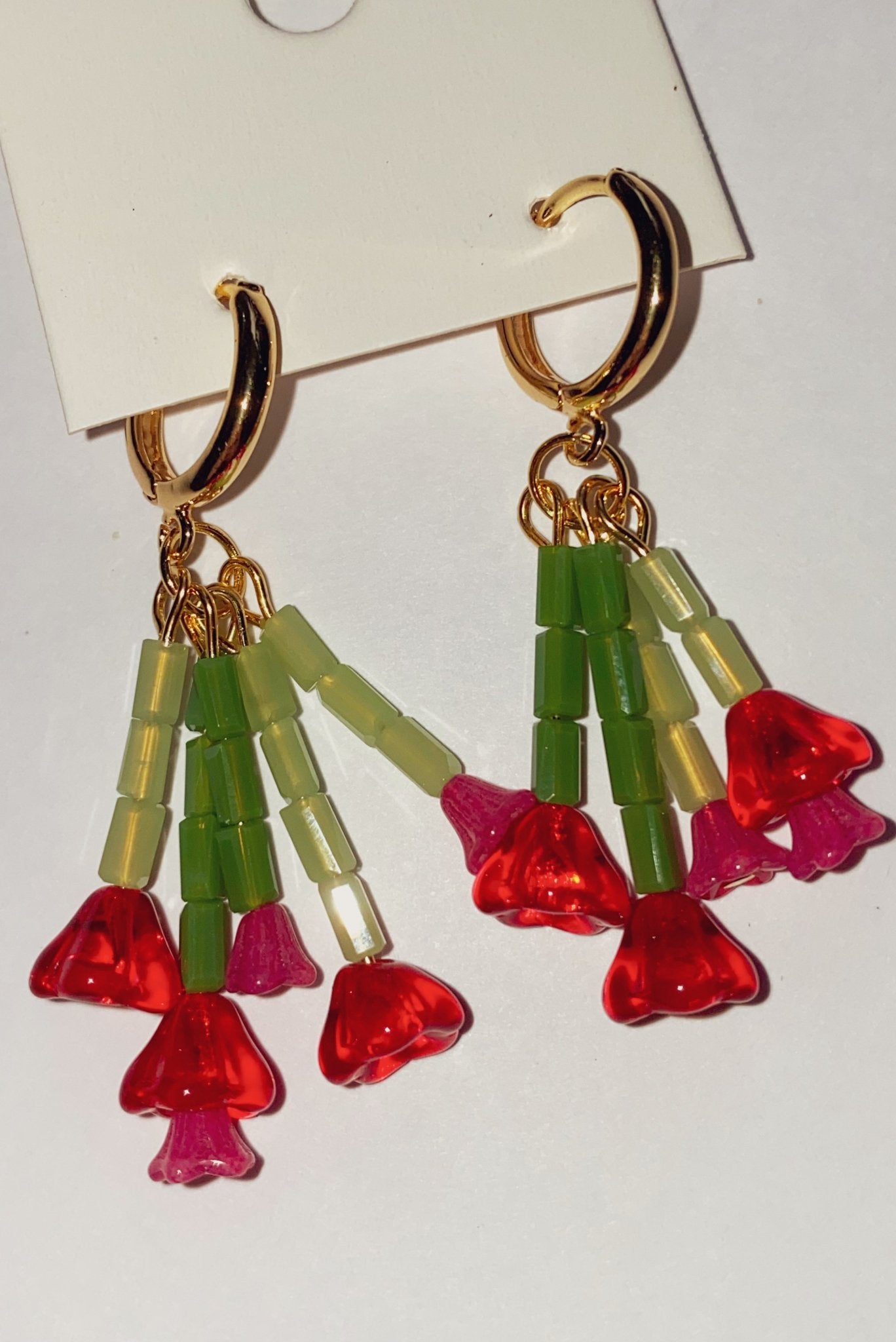 Handmade floral earrings with red bouquet beads – Blóma jewellery UK