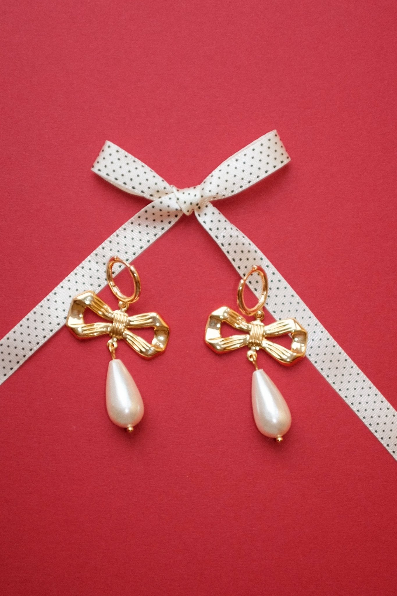 Bow pearl drop earrings - blóma!blóma!Earrings