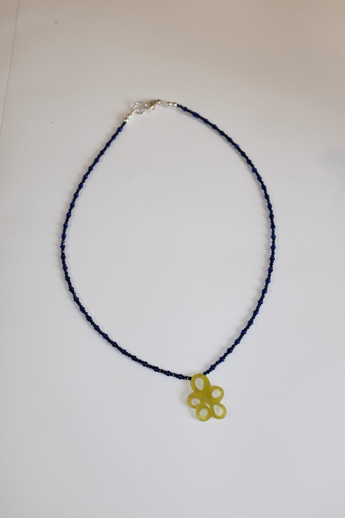 Sample Sale - 42 - Lime and navy flower cham necklace - blóma!blóma!Sample